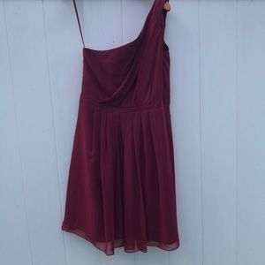 Dove & Dhalia- Bridesmaids dress with pockets